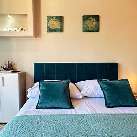 Vila Jadranka Apartments Herceg Novi Exteriör bild