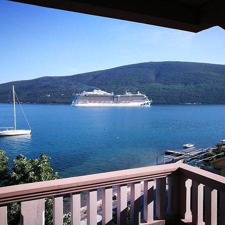 Vila Jadranka Apartments Herceg Novi Exteriör bild