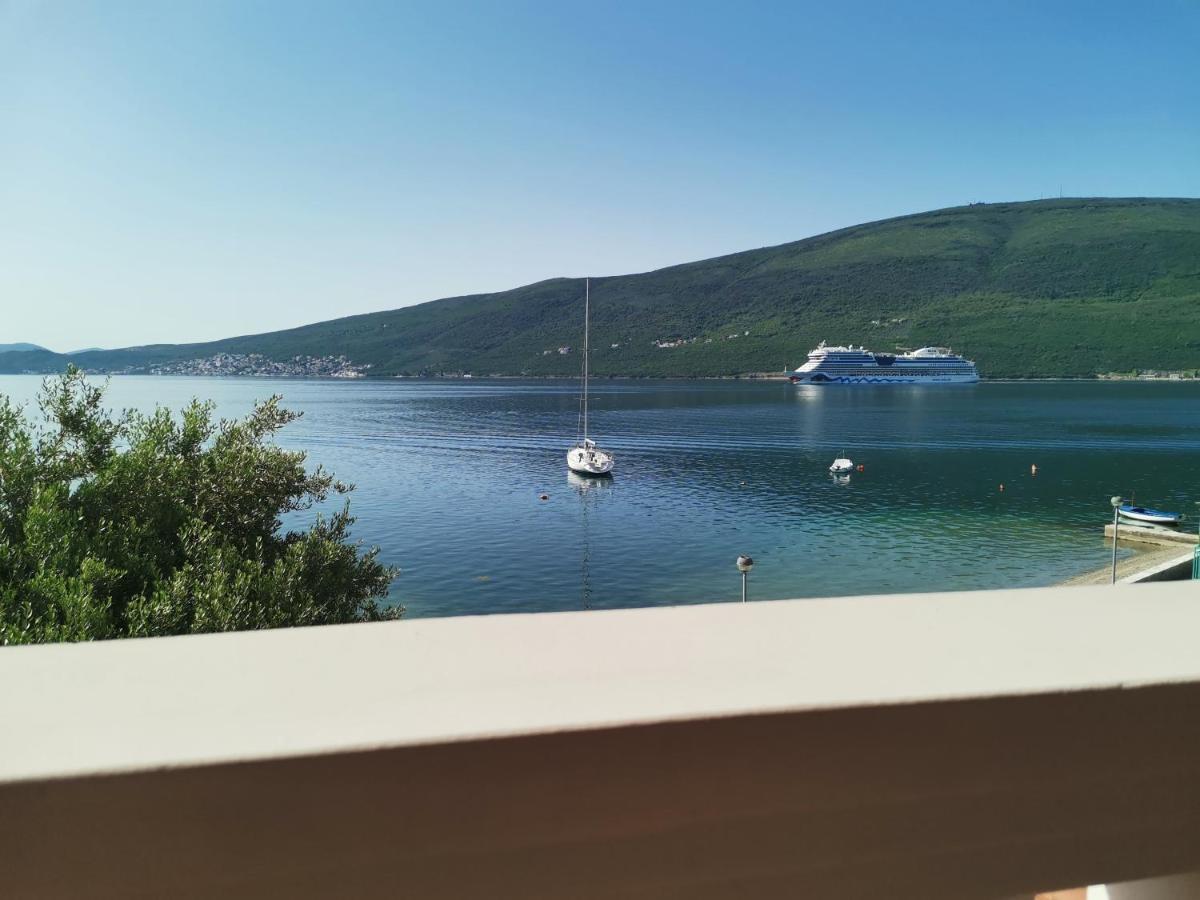 Vila Jadranka Apartments Herceg Novi Exteriör bild