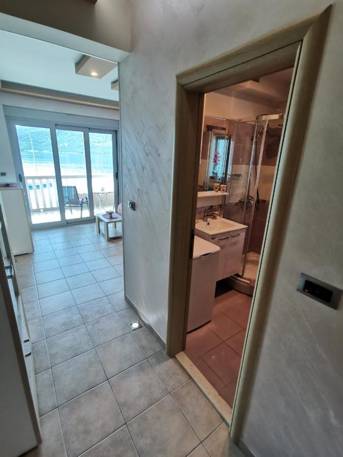 Vila Jadranka Apartments Herceg Novi Exteriör bild