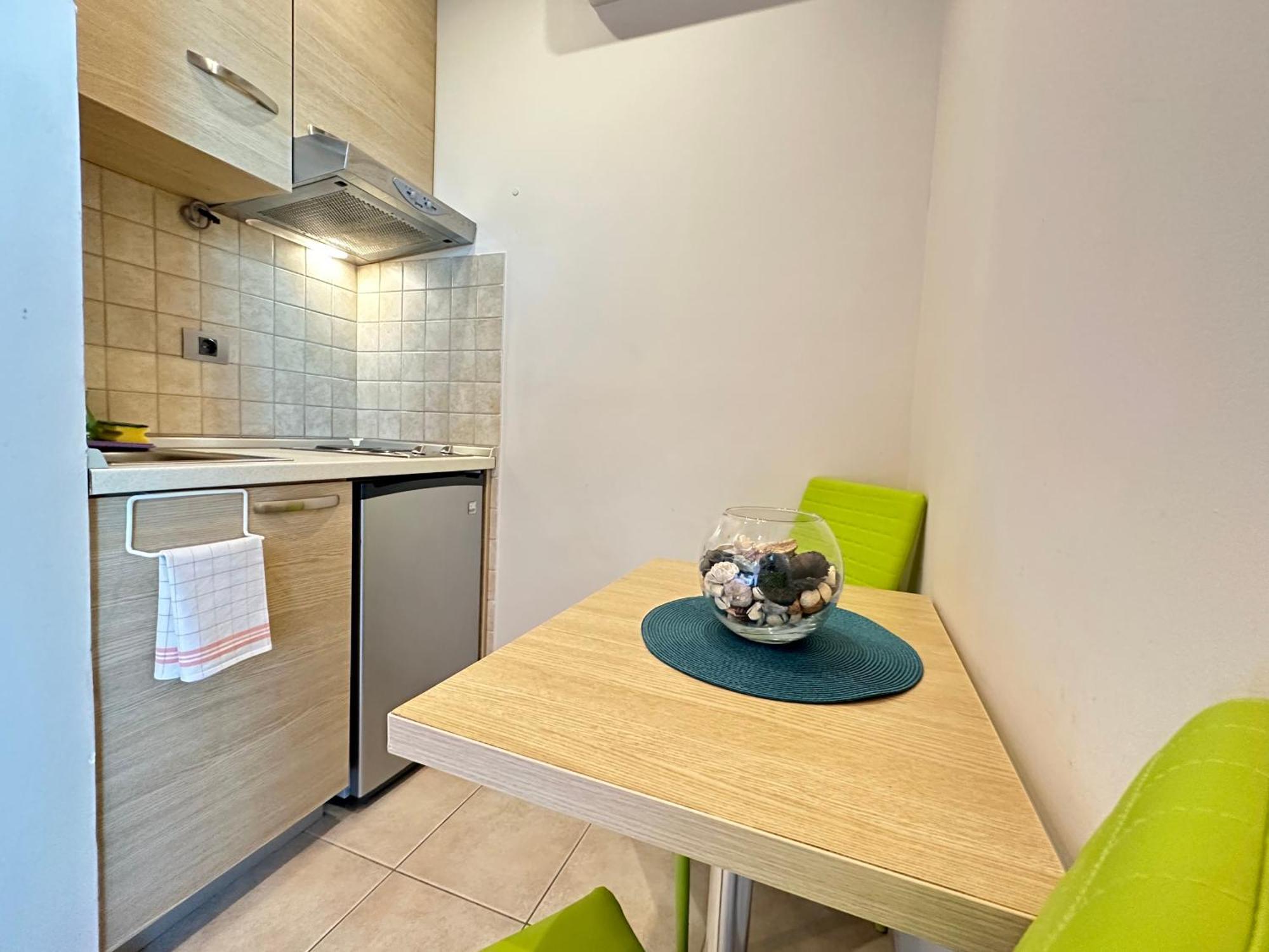 Vila Jadranka Apartments Herceg Novi Exteriör bild