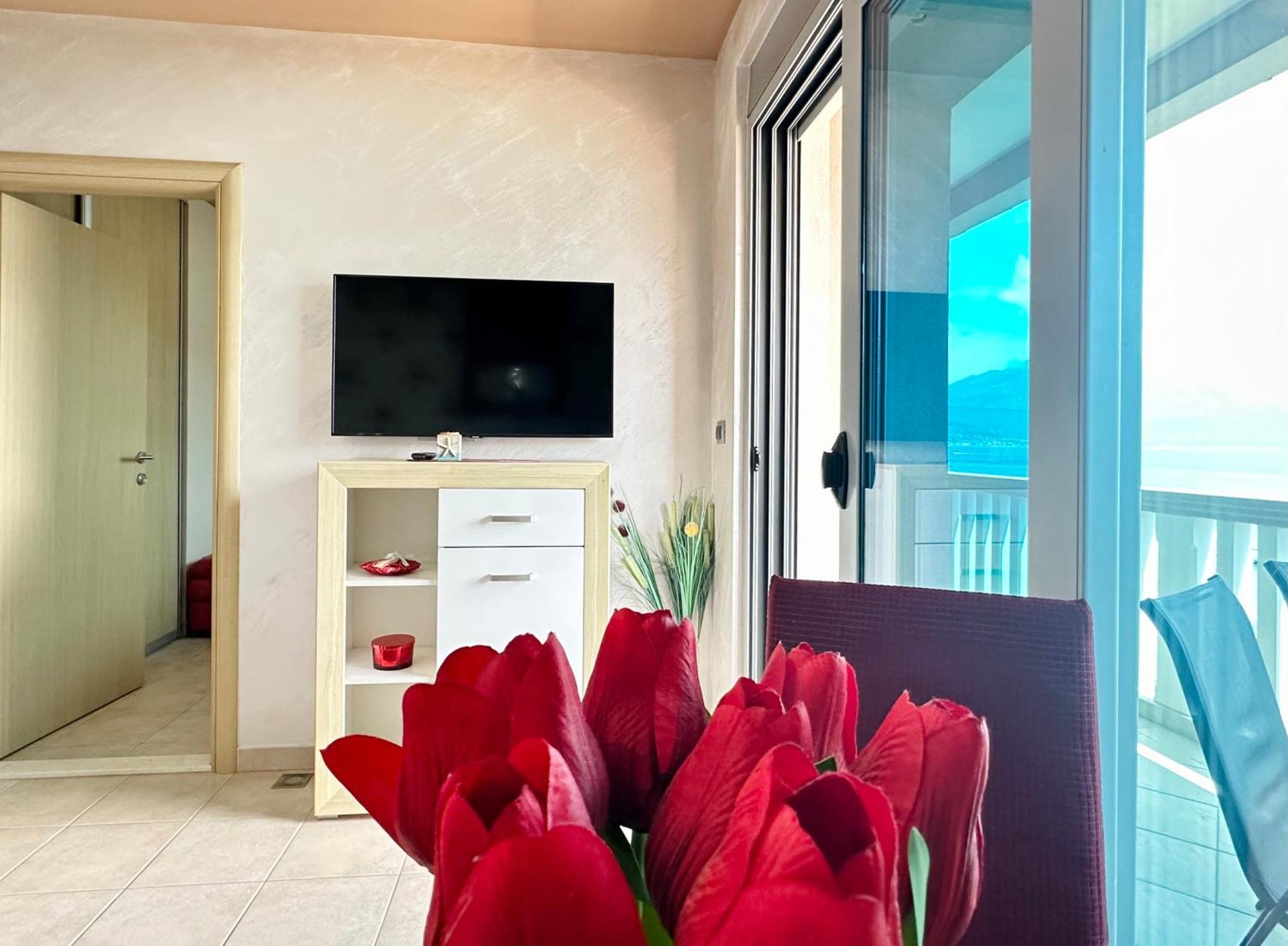 Vila Jadranka Apartments Herceg Novi Exteriör bild