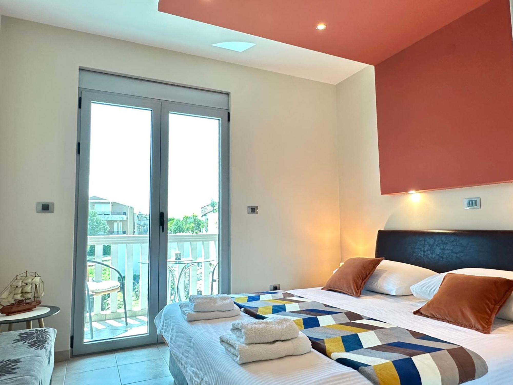 Vila Jadranka Apartments Herceg Novi Exteriör bild