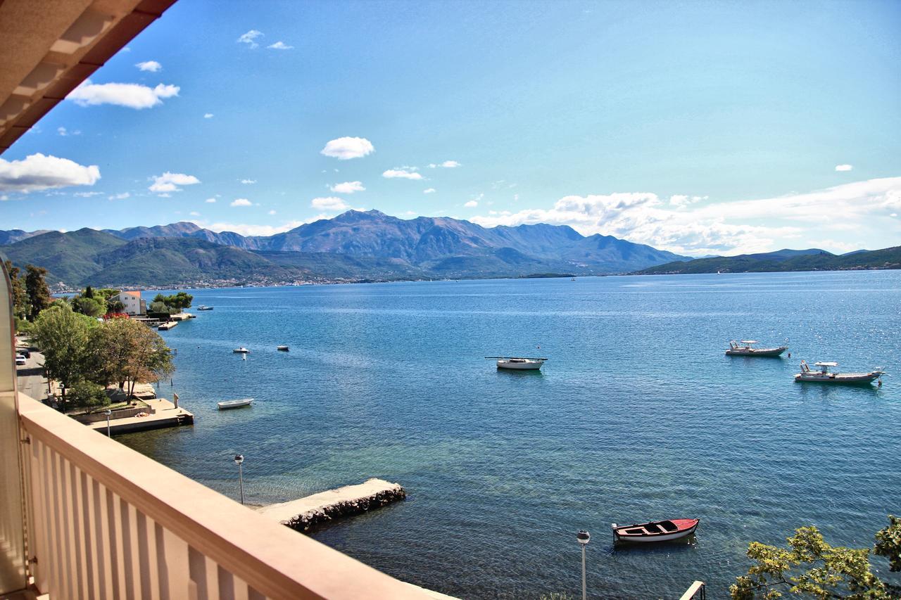 Vila Jadranka Apartments Herceg Novi Exteriör bild