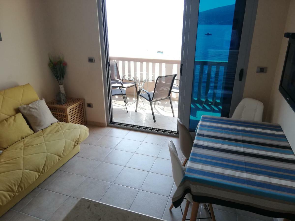 Vila Jadranka Apartments Herceg Novi Exteriör bild